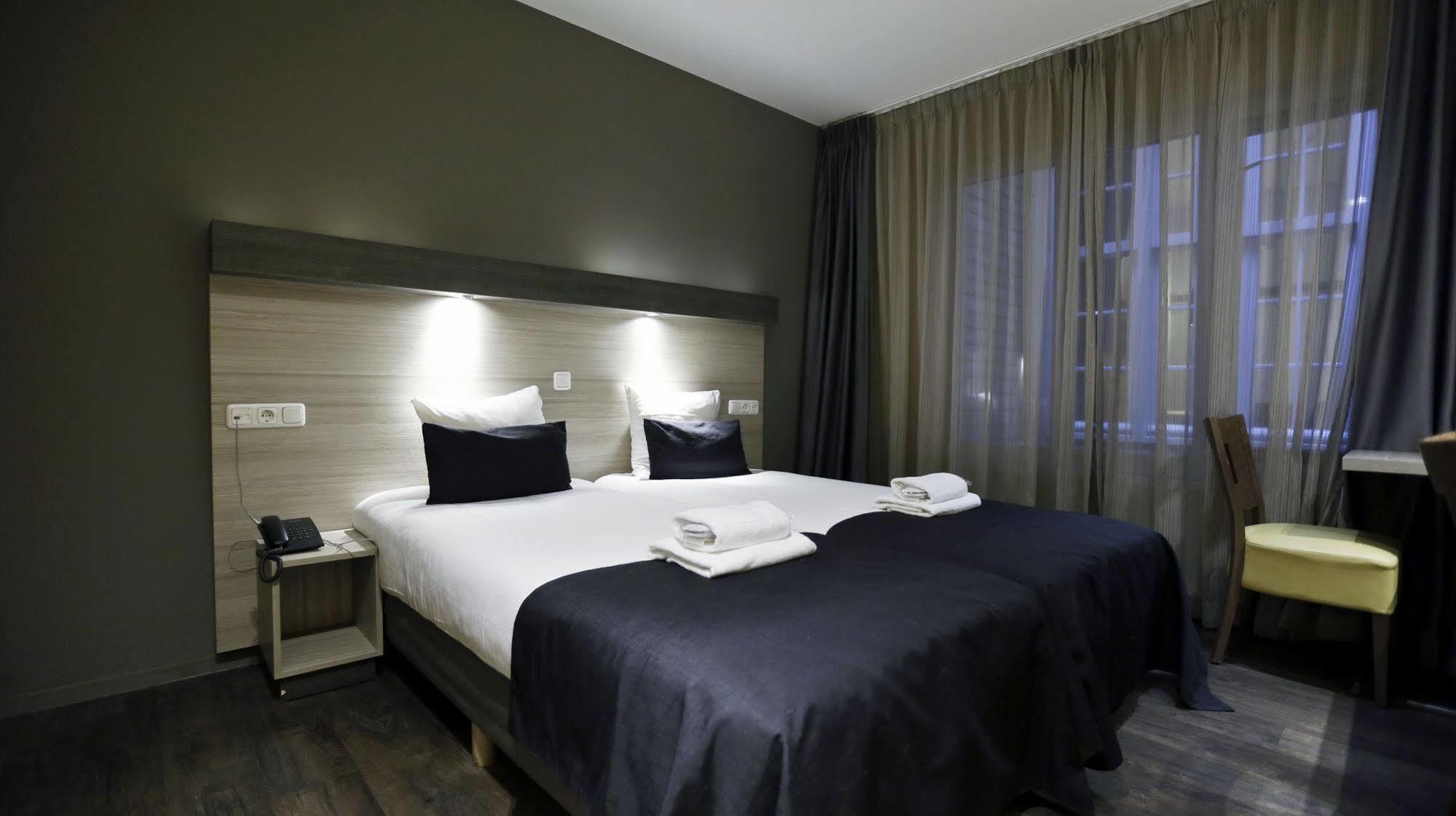 City Hotel Amsterdam Esterno foto